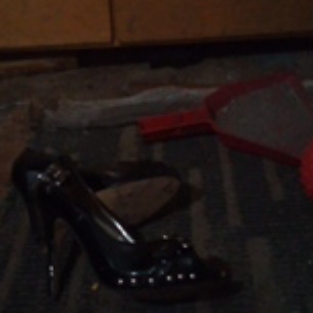 Dollhouse shoes